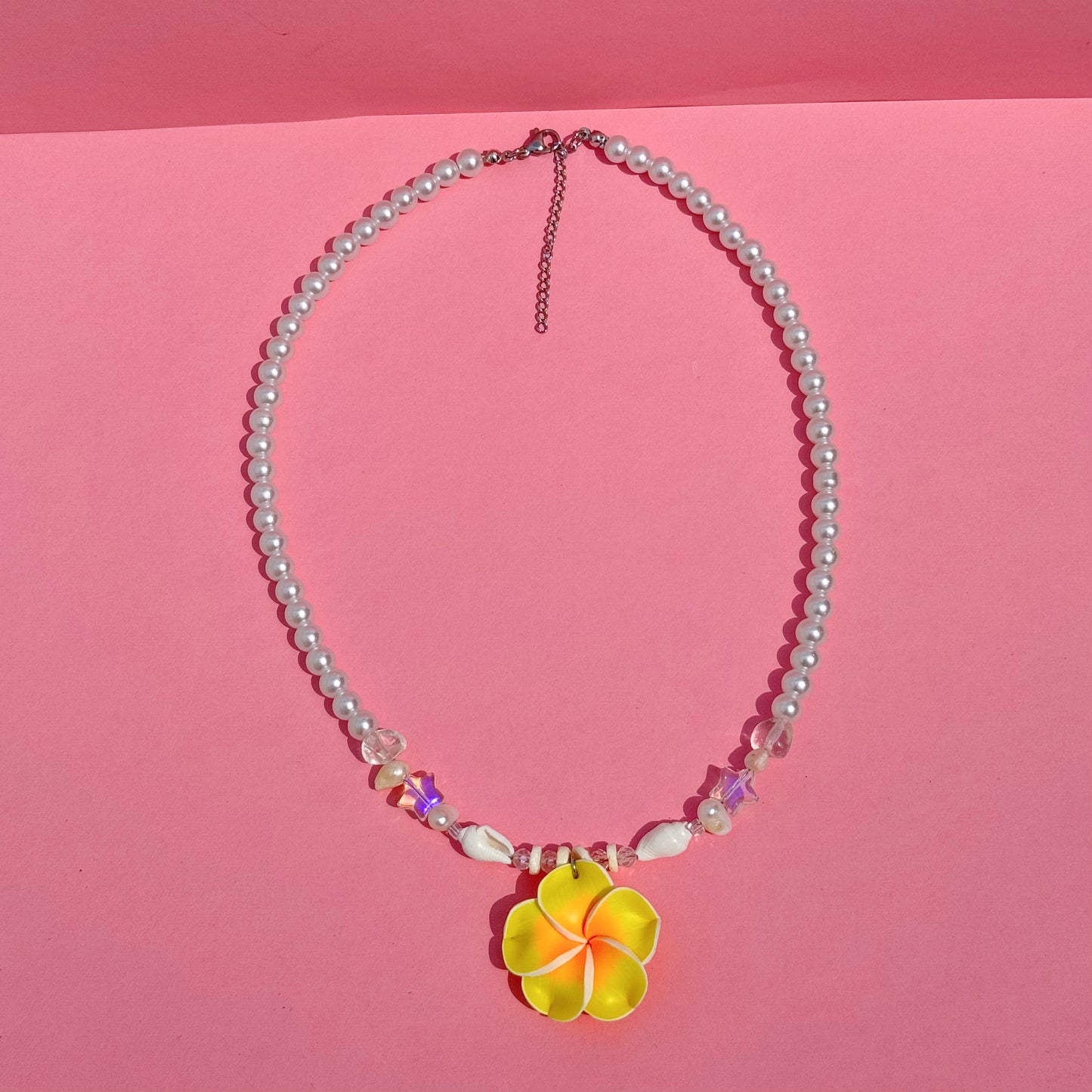 Collar Tropical Flower Charm