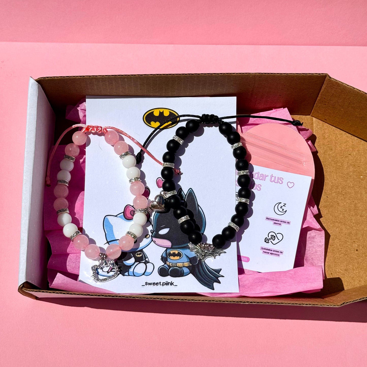 Pulseras Batman x Hello Kitty
