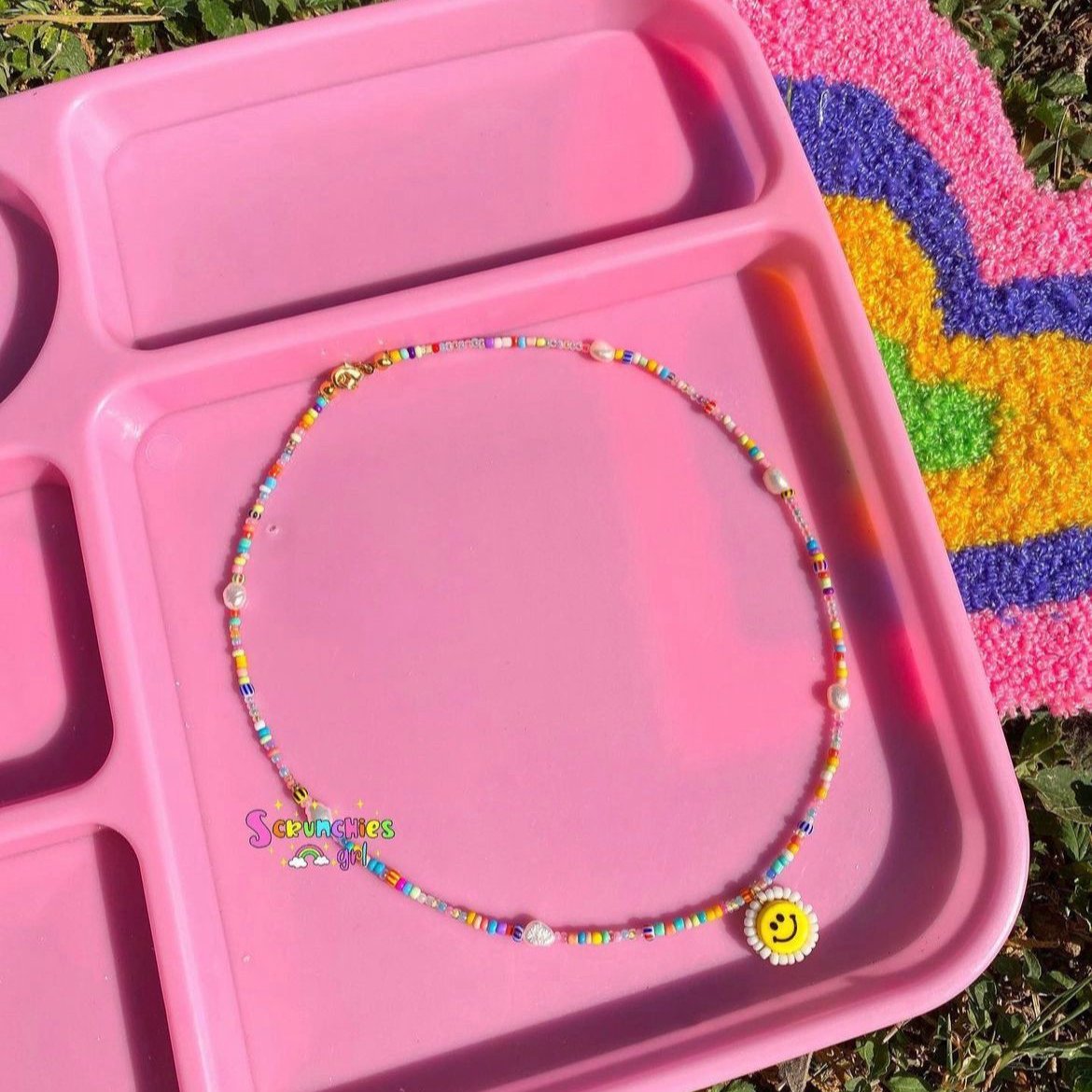Collar Smiley beads