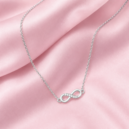 Collar Infinito Belly y Conrad