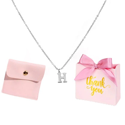 Collar con inicial + caja de regalo