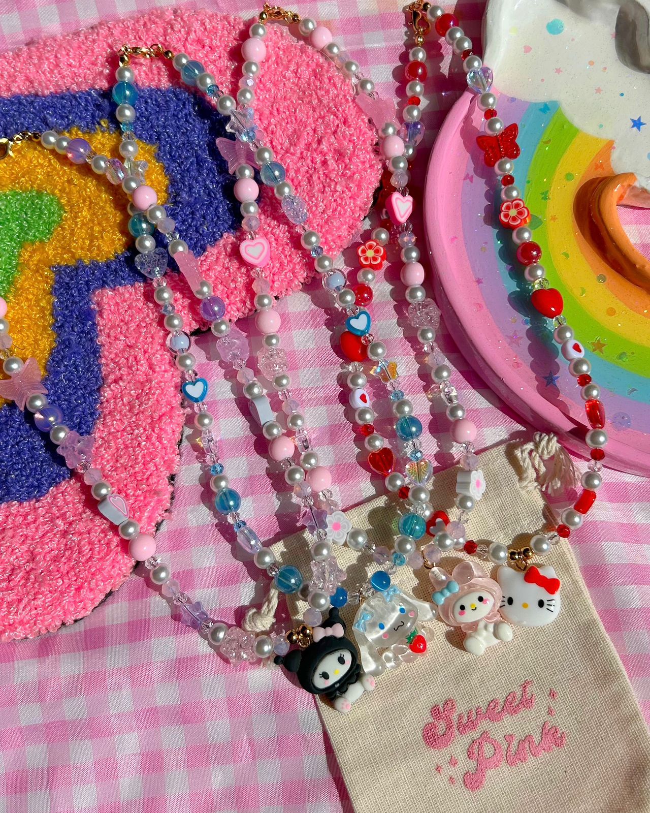 Colección de Collares Sanrio cristales