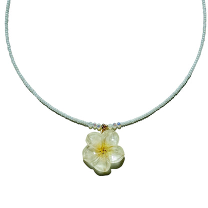 Collar Cream Petal🤍